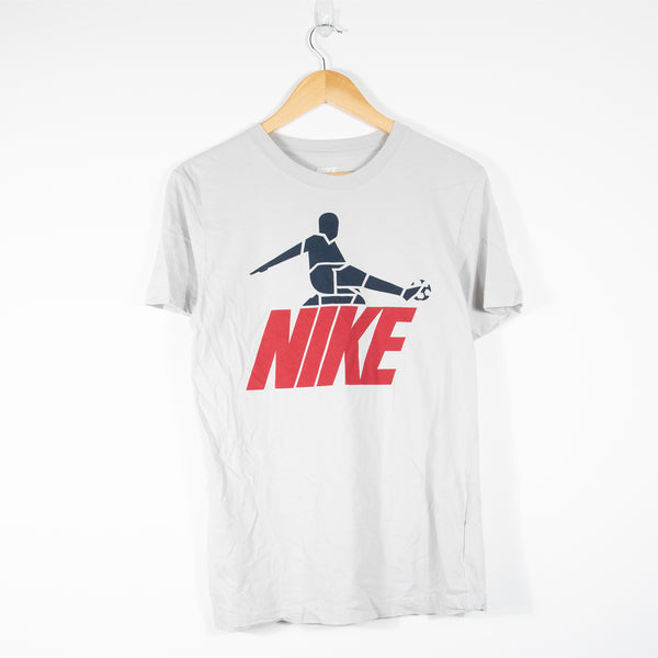 Nike T-Shirt - Small